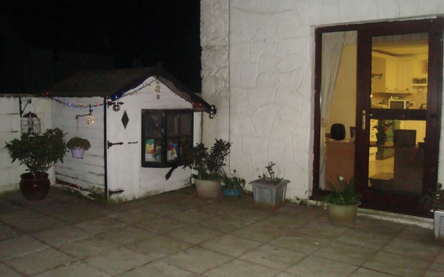 The Farmhouse Lochmeyler