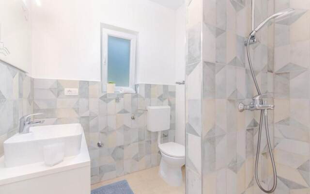 Holiday Home-big Swimming Pool-amazing Views