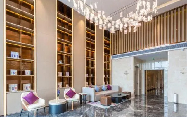 Lavande Hotel (Guangzhou Xintang Shapu Wanhui Square)