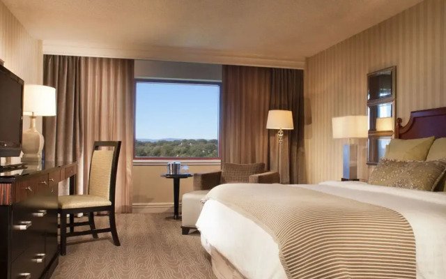 Omni Charlottesville Hotel