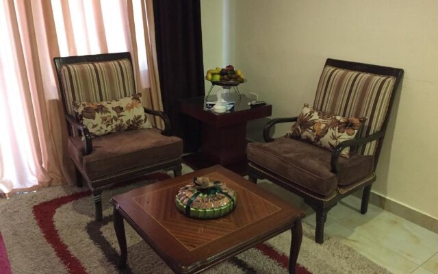 Suzan Studios & Apartments