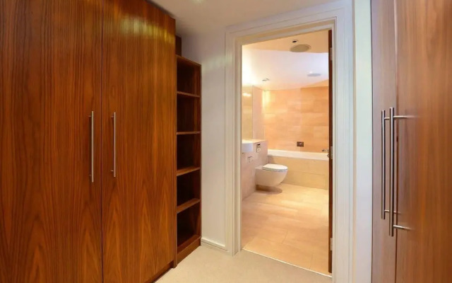 Modern 2 Bed Flat in the Heart of Kensington