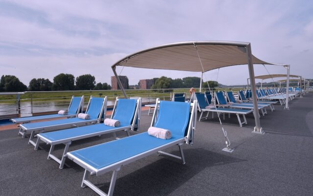 Hotelships Holland - HS Leonora - Messe