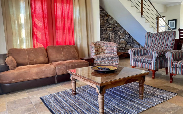 Barbados 13, Caribbean Estate