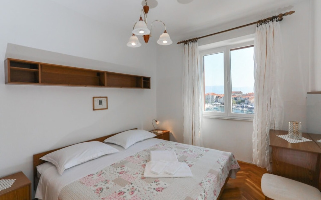 Apartment Josip