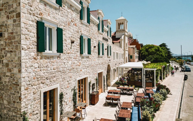 Armerun Heritage Hotel