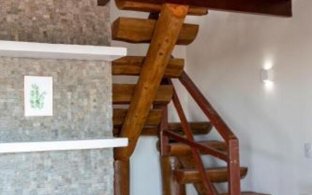 Villa Namu Beach House Suites