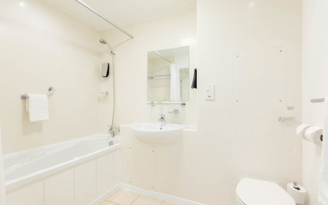 Premier Suites Newcastle (Formerly Premier Apartments Newcastle)
