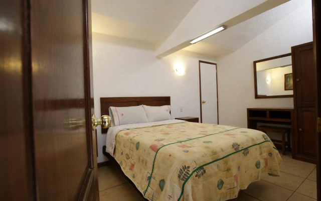 Hotel Azucena