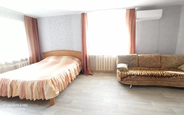 Апартаменты улице Адмирала Юмашева 38