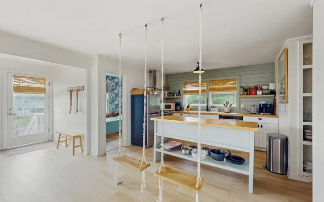 Entire House - Serenity in Surf City