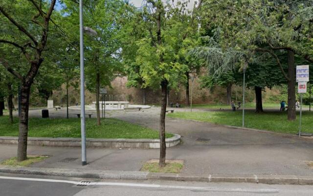 Appartamento grazioso in palazzina del 900: Verona