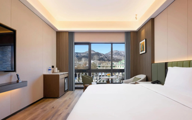 Fragrant Hill Hotel Beijing – Guest Rooms – Beijing