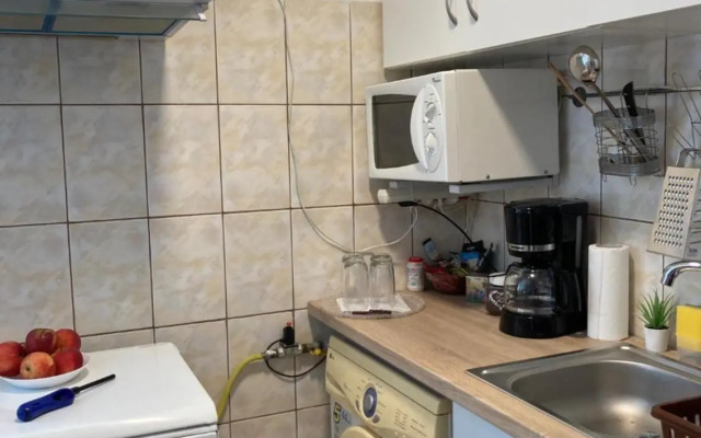 Royal Studio National Arena - Free Parking