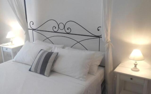 Apartment Ostiense Piramide Station