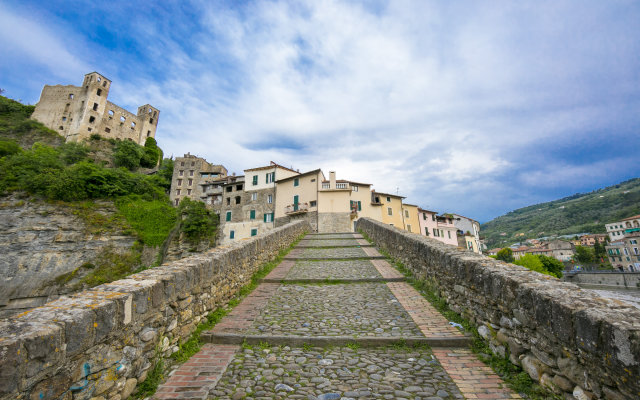 Dolceacqua 2 - Borgo Medioevale