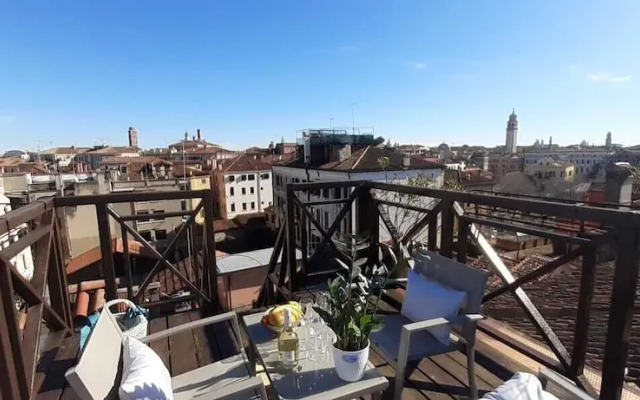 Your Terrace in Venice