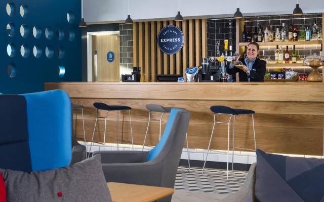 Holiday Inn Express Portsmouth - North by IHG