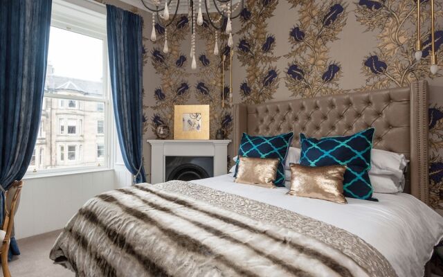 Edinburgh Hillside Apartment
