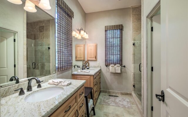 Lx17 Pebble Beach Golfer Retreat