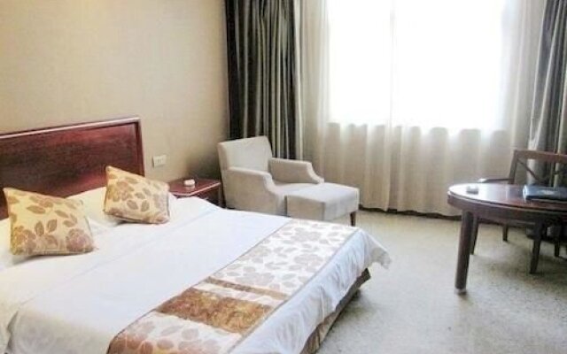 Yangzhong New World Hotel