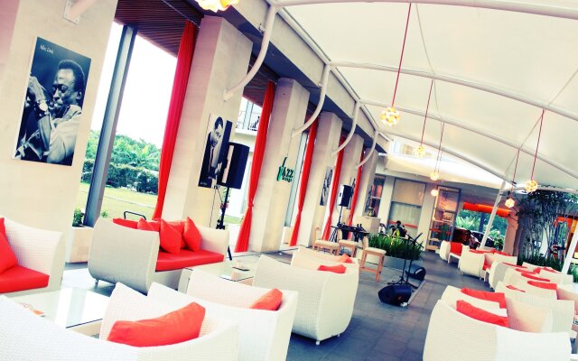 HARRIS Hotel Sentul City - Bogor