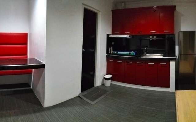 Rapid Rise Hotel