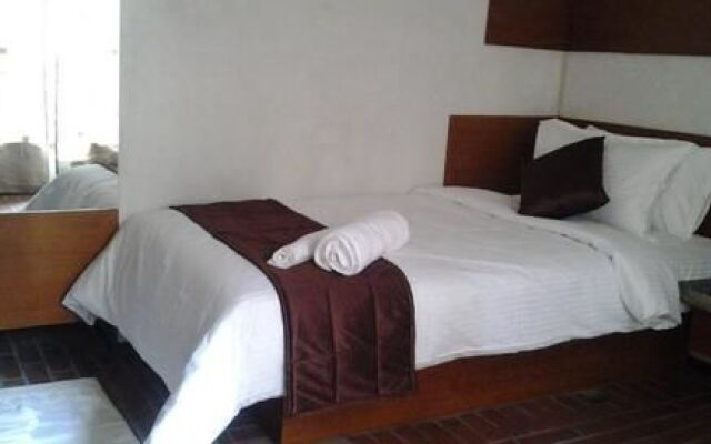 Hotel Illam