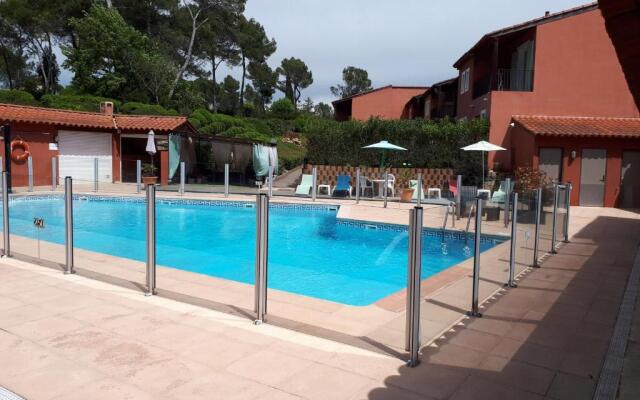 Adonis Mouans-sartoux L'Albatros