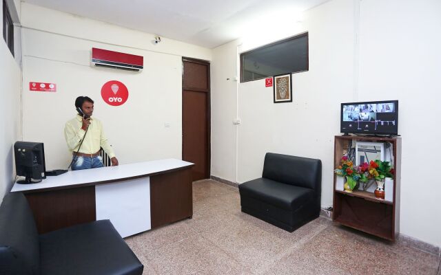 OYO 15929 Comfort Residency