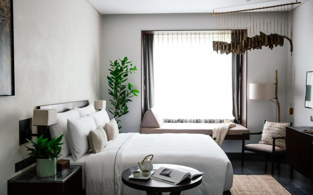 Treeline Urban Resort