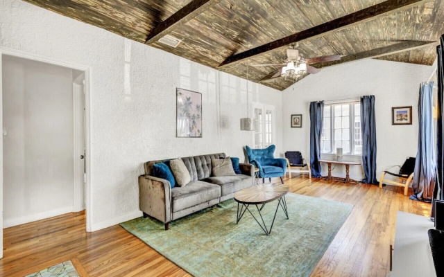 Spanish Beach Bungalow Mainhouse