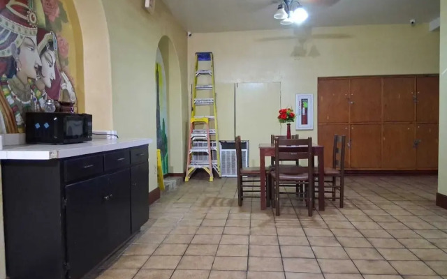 Hotel O Colonial Inn Brownsville Tx