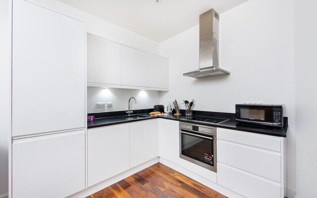 Stylish & Chic 1BR apartment in Harrow