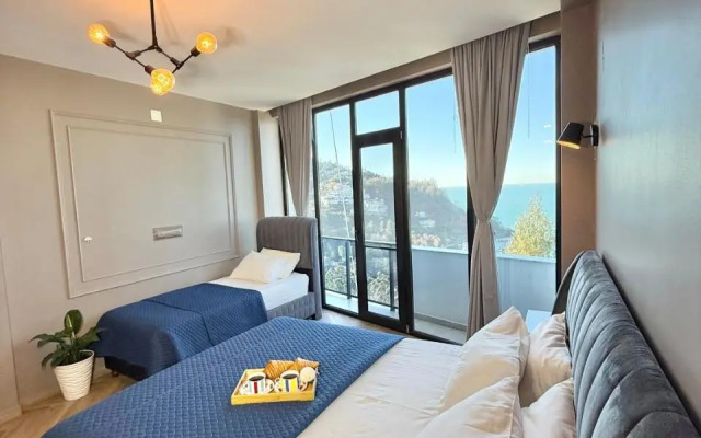 Mount Villa Kvariati