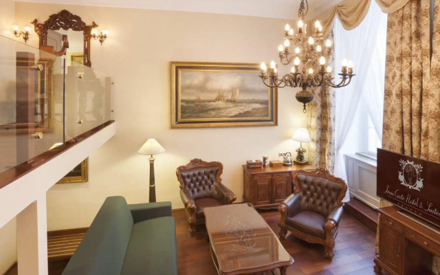 Iron Gate Hotel & Suites Prague by BHG