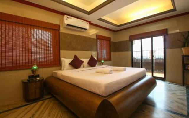 Hill Top Luxury Villa - 3 BHK || Infinity Pool