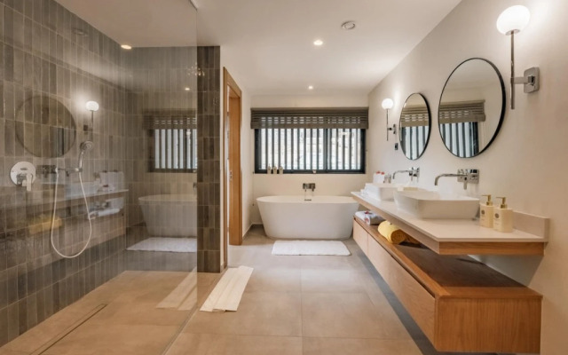 Legend Hill Resort & Spa