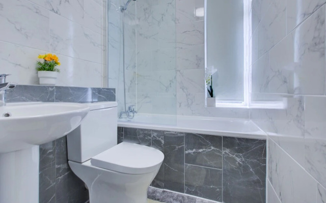 Bond Street & Oxford Street Mayfair Condo Flat