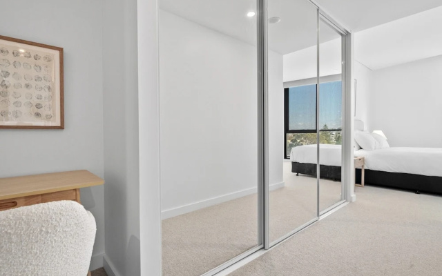 Stylish 2-bed Unit With Views & Rooftop Access – Guest Rooms – Perth