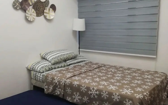 Cozy Condo Near US Embassy in Manila