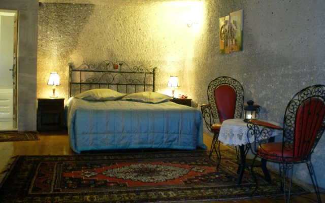 Nature Park Cave Hotel