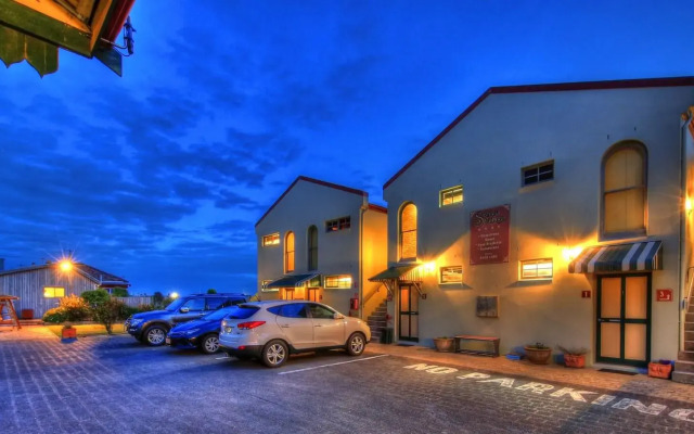 Stanley Village Waterfront Accommodation