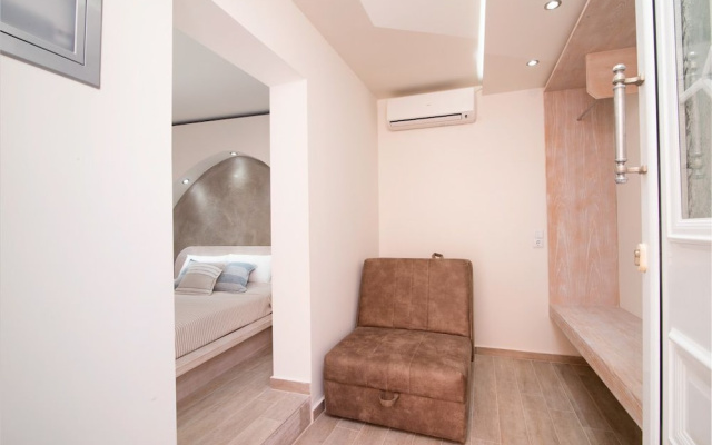 Lena Apartments