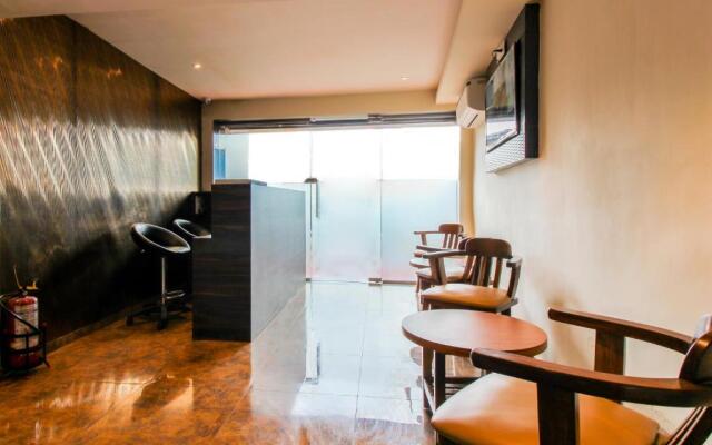 Hygeinic Airport Dormitory Near by BOM