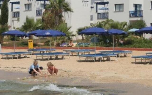Callisto Holiday Village