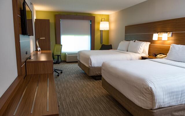 Holiday Inn Express & Suites Elkhart, an IHG Hotel