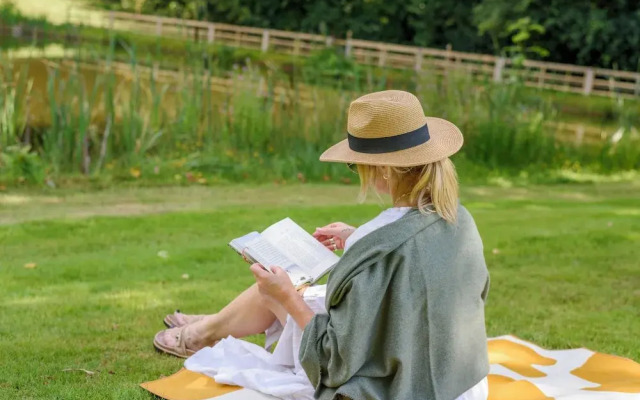 Secret Waterside Lodges in Worcestershire