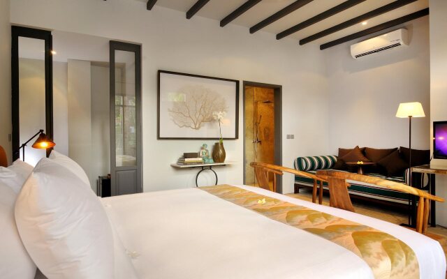 Room & Vespa Suite 1
