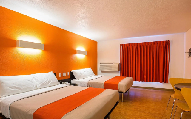 Motel 6 Wenatchee, WA